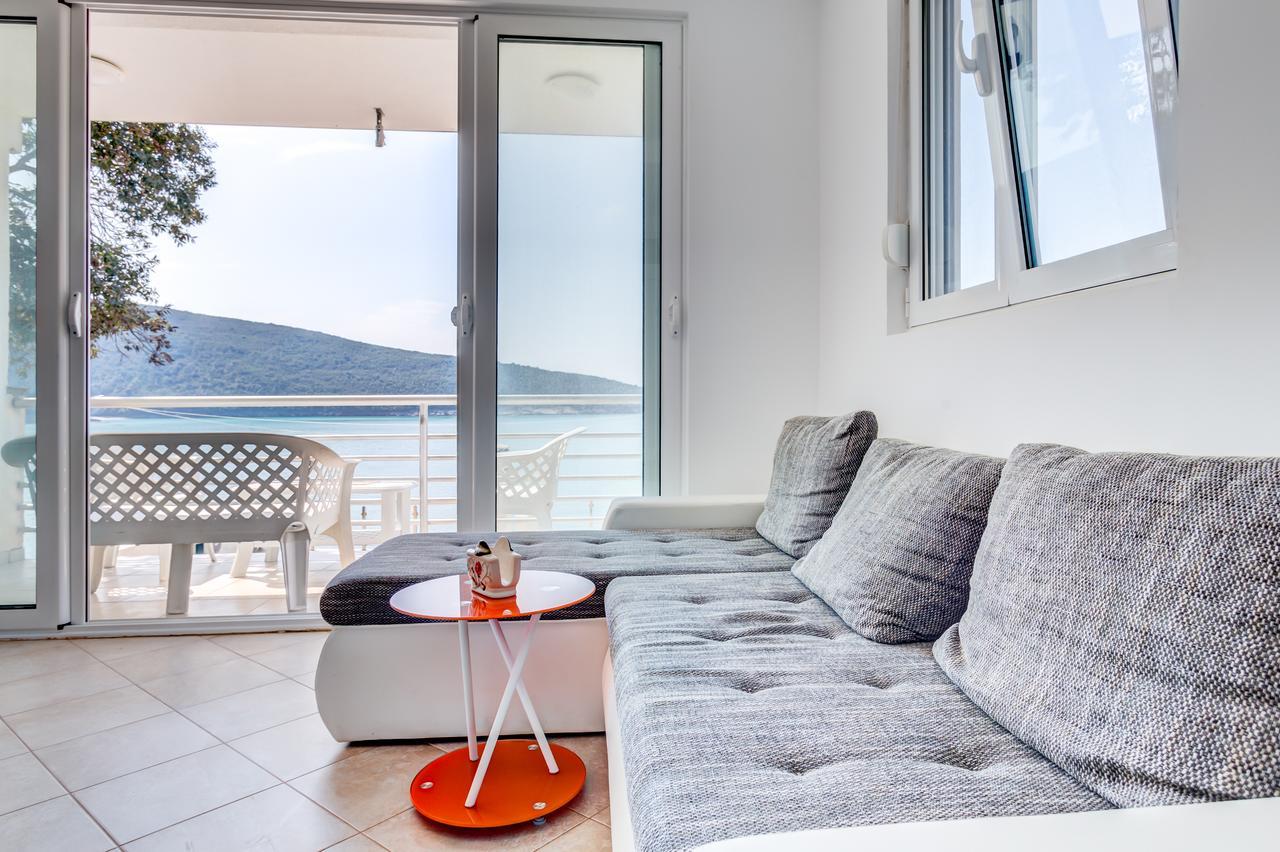 Seaside Apartment Kruce Ulcinj Exterior photo